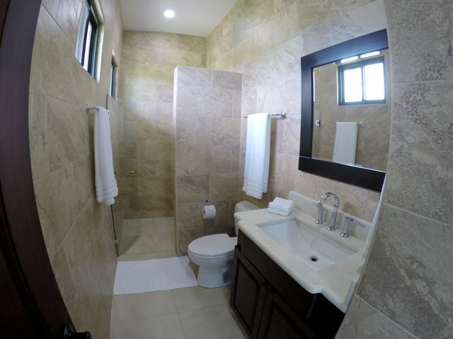 Luxury Bathrooms with Pura Vida House