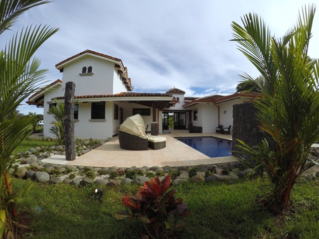 Pura Vida House Costa Rican Vacations