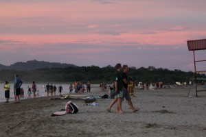 best beaches for tourist near tamarindo