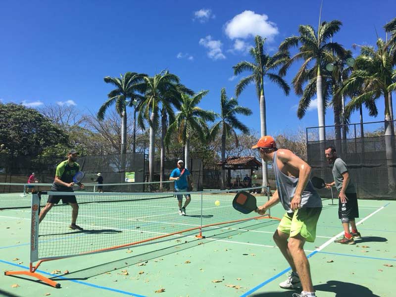 pickleball courts doubles