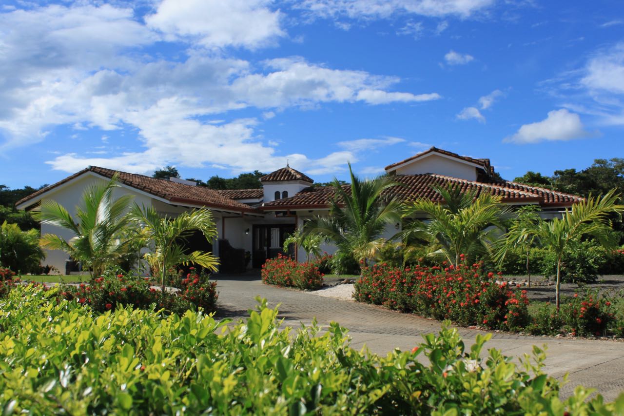 Costa Rica Beach Villa Rentals