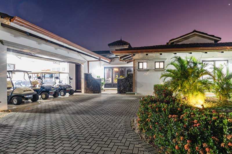 costa rica house rental with go-karts